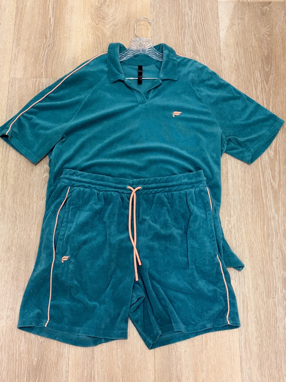 Fabletics Island Terry Outfit